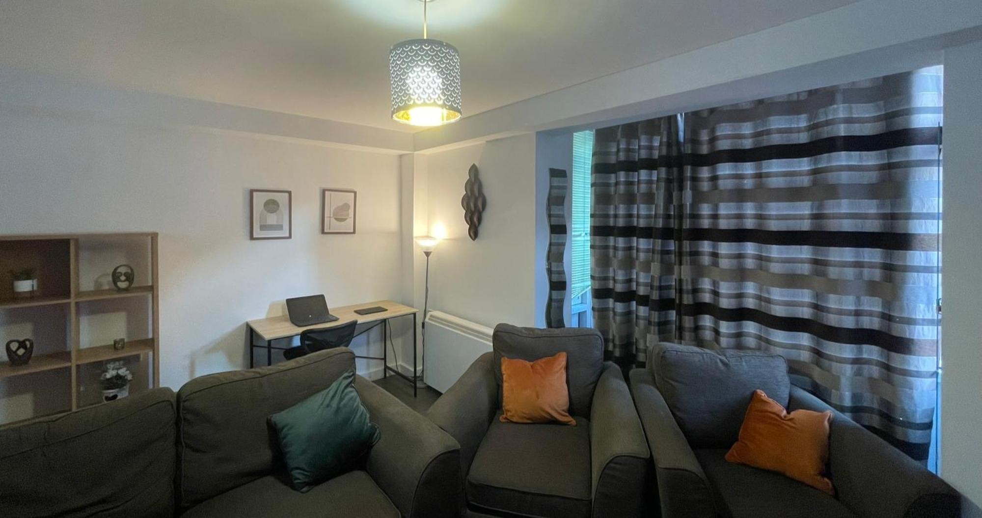 Business & Leisure City Centre 2 Bed En-Suite Apartment With Free Parking And Netflix Ковентрі Екстер'єр фото